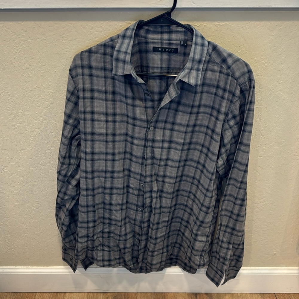 Theory button up